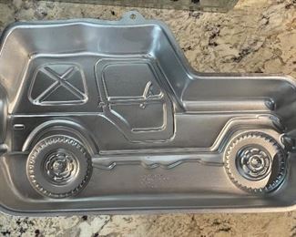 Jeep Cake Pan