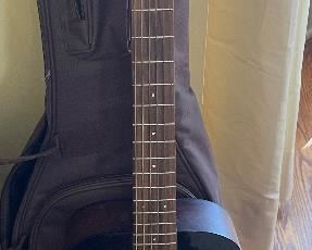 Yamaha FG Junior J R 2 with soft case