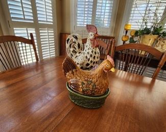 Chicken and Rooster Decor