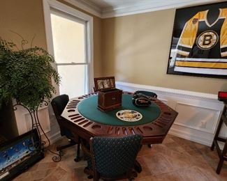 Game/Poker Table