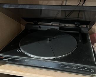 Luxman automatic turntable