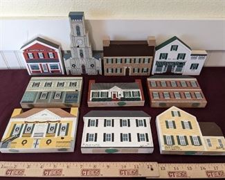 Cats Meow Village New Orleans Christmas General Stores Great American Series