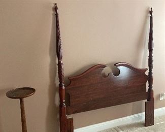 Traditional bed frame