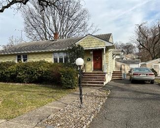 Gorgeous little home. And yes, it’s for sale!!! 