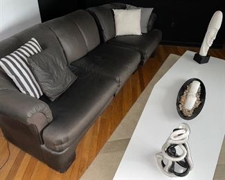 Modular Midmodern style, spotless!