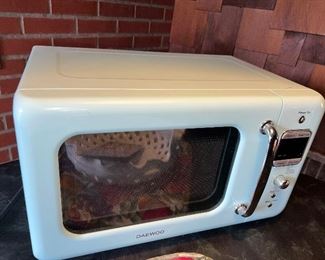Mint Green Daewoo microwave cool!!