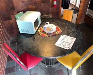 Cool Retro Dinette set, some wear to chair $750