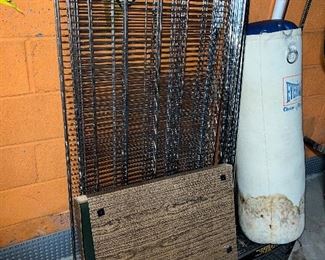 Shelving unit (no casters, Pete) $75