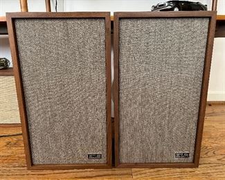 KLH Model Twenty-Four Series II Bookshelf Speakers