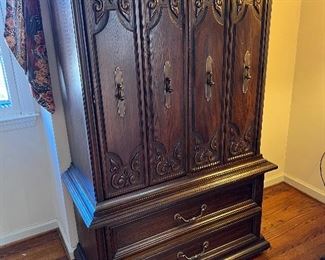 American of Martinsville Mid Century 2 Drawer / 6 Door hi-boy dresser 