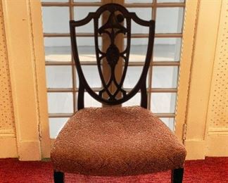 Duncan Phyfe-style chair silo