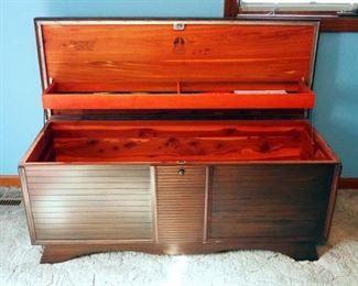 Mid Century Lane Furniture Cedar Chest, 20" x 47" x 17.5"