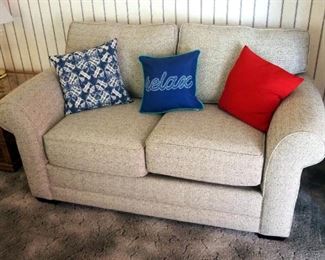 England Upholstered Love Seat With Throw Pillows, 37" x 68" x 37"