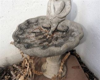 Concrete Birdbath With Cherub Adornment