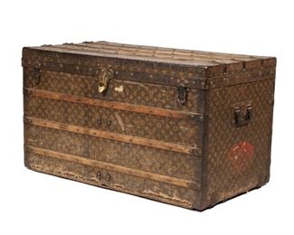 LOUIS VUITTON TRUNK | With original fitted interior
h. 22-1/2 w. 40 d. 22 in.
