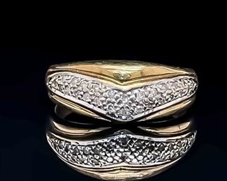 Diamond Pave V-Shaped Chevron Ring in Yellow Gold
