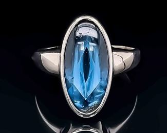 Designer JOSTENS Contemporary Elongated Cabochon Faceted Blue Topaz Solitaire Ring in Yellow Gold