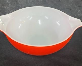 Pyrex Bowl