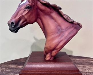 Porcelain Kaiser horse bust