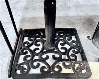 Cast iron umbrella stand