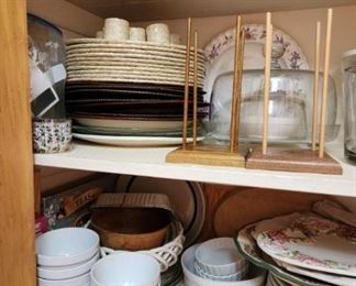 William Sonoma, Crate and Barrel Cookware, Dishes 
