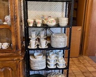 William Sonoma, Crate and Barrel Cookware, Dishes 
