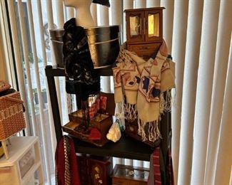 Jewelry boxes, scarves & hatware