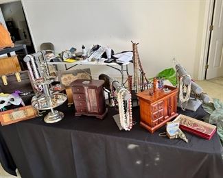 Jewelry boxes, vintage jewelry, collectibles, etc.