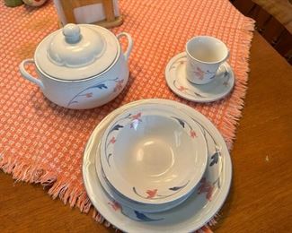 Avonlea tableware