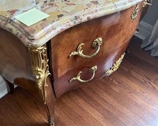 another view with more natural light