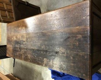 closer view of the top. Dimensions and price are listed in the first photo description.