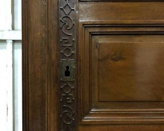 close up of door hardware. Not on site, must inquire to see in person please. Dimensions and price are listed in the first photo description.