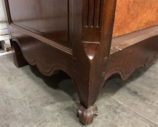 another close up of the legs . Dimensions and price are listed in the first photo description.