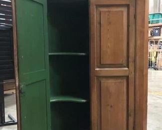 inside view - cabinet was photographed upside down. Dimensions and price are listed in the first photo description.