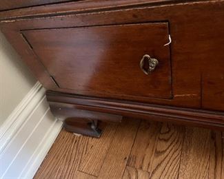 other end with same small door