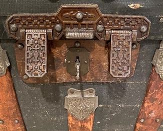 close up of outer detail