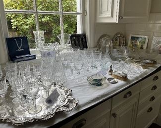 more photos of the decorative arts that are for sale