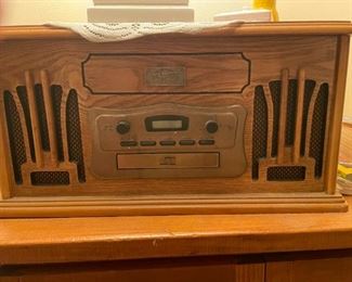 Repro Vintage Entertainment System w/ Radio, Record Player, Cassette 