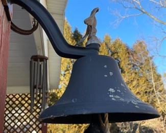 Come & Get It! Outdoor Cast Iron Bell
