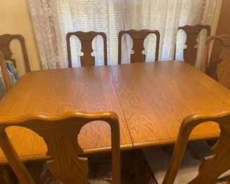 Large Oak Table w/Pads 8-Chairs