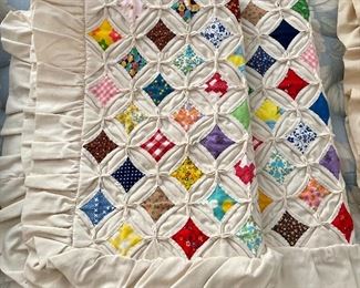 QUILTED PILLOW SHAMS