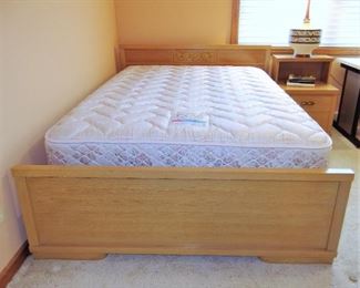 Deco/MCM oak bed