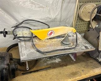 TILE SAW