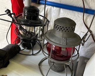 VINTAGE RAILROAD LANTERNS