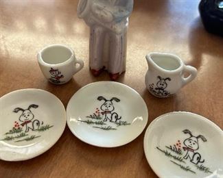 VINTAGE JAPAN CHILDS TEA SET