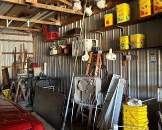 LOTS OF MISC HOUSEHOLD ITEMS