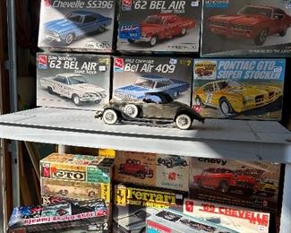 VINTAGE MODEL CARS