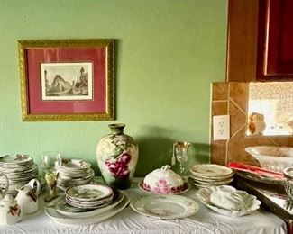 Vintage & Antique Porcelain & Glassware