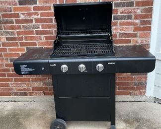 Char-Broil Propane Grill with Cover and Tank