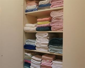 Many towels, hand towels, bath sheets